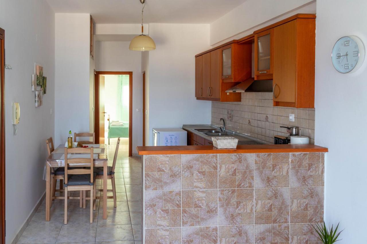 Lovely Sea View Apartment At The Heart Of The Town Ierapetra  Exterior photo