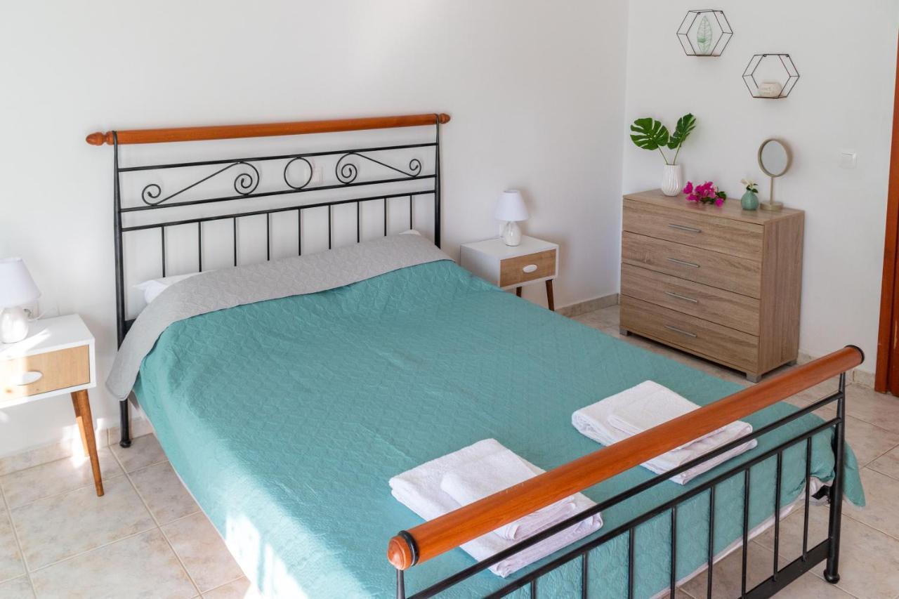 Lovely Sea View Apartment At The Heart Of The Town Ierapetra  Exterior photo
